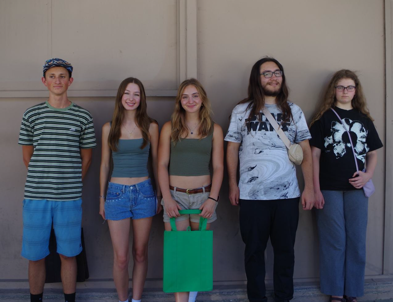 Chefs planned, purchased and cooked a meal, then tallied the carbon miles their food had traveled. (Photo by Laksmi Greenberg)